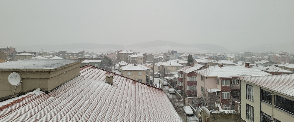 Keşan'da kar etkili oldu, eğitime 1 gün ara verildi