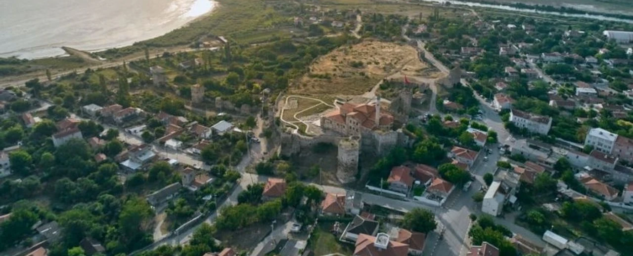 “Enez, Enezlilere terkedilemeyecek kadar önemli bir yer!”