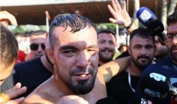 Kırkpınar'da Başpehlivan Yusuf Can Zeybek