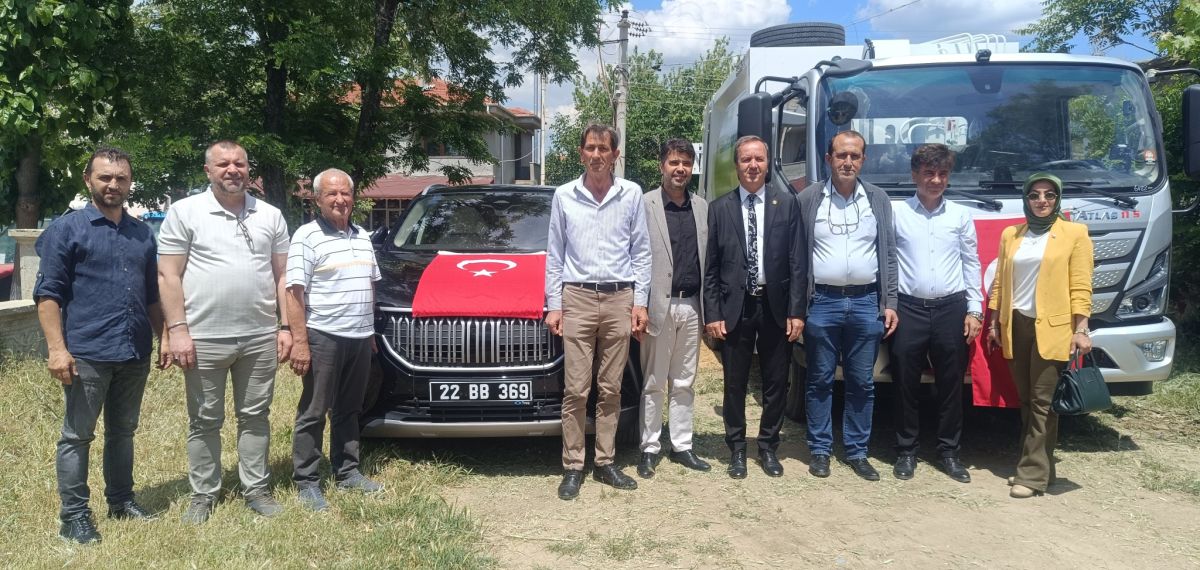 Beğendik Belediyesi'ne iki araç hibe edildi
