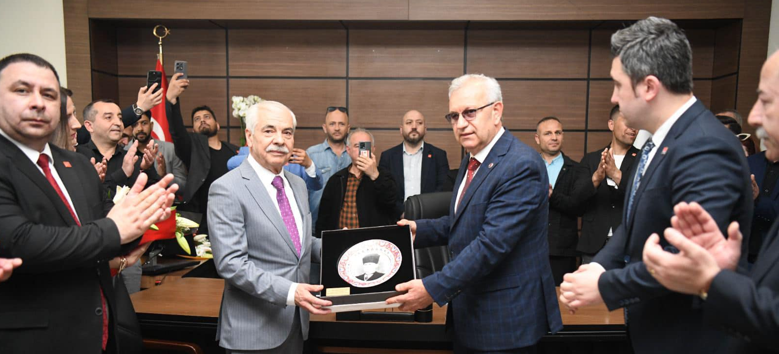 Keşan’da Özcan, görevi Helvacıoğlu’dan devraldı