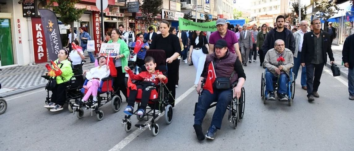 Engelliler Haftası’nda farkındalık yürüyüşü