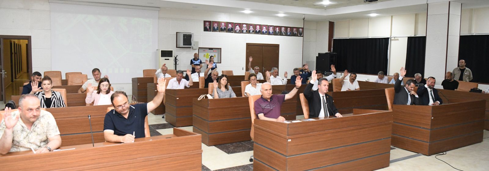 Keşan Belediye Meclisi'nde biri hariç tüm kararlar oybirliğiyle