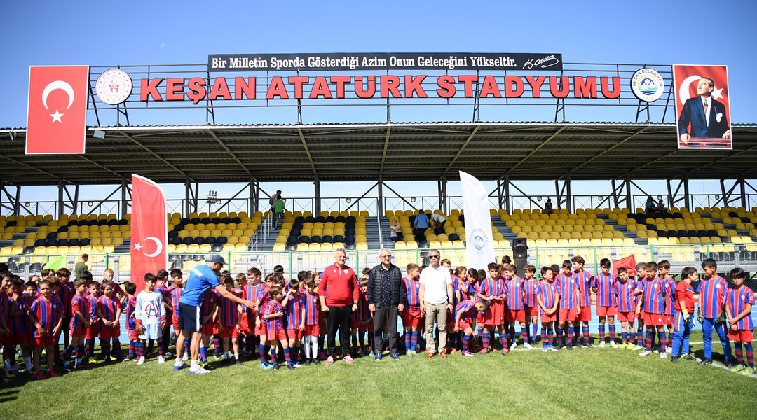 ‘Trakya Futbol Okulları Çocuk Futbol Şenliği’ Keşan’da yapıldı